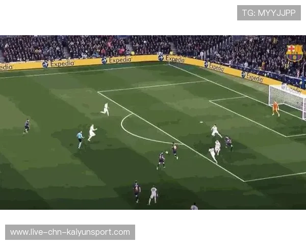 欧冠技战术解析：如何在高压中保持传球稳定性